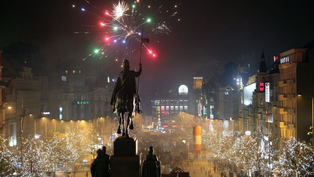 Praha oslavy příchodu nového roku nechystá